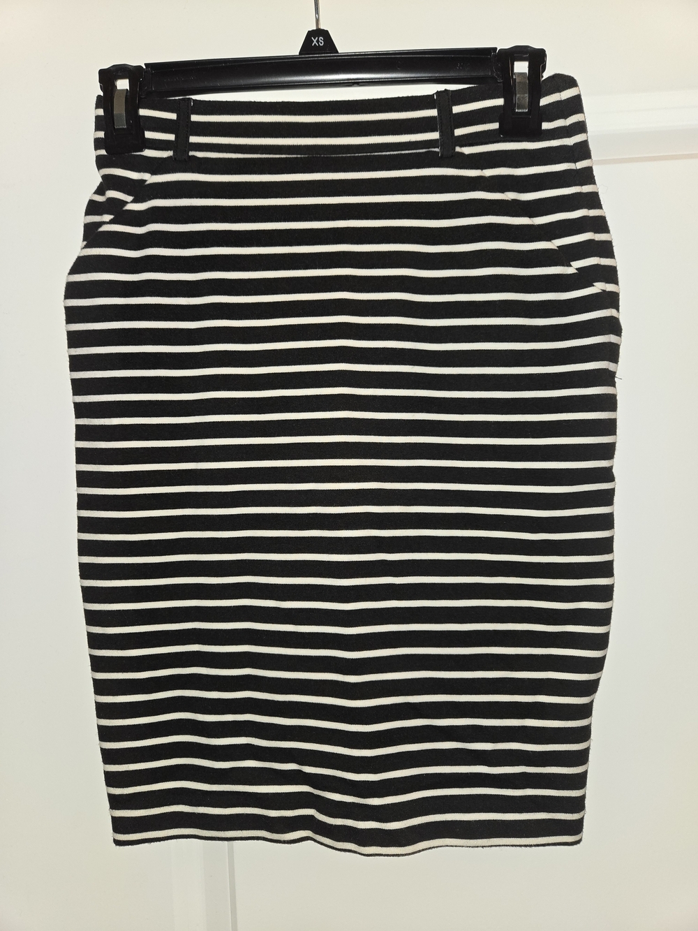 Guess Black & White Striped Pencil Skirt